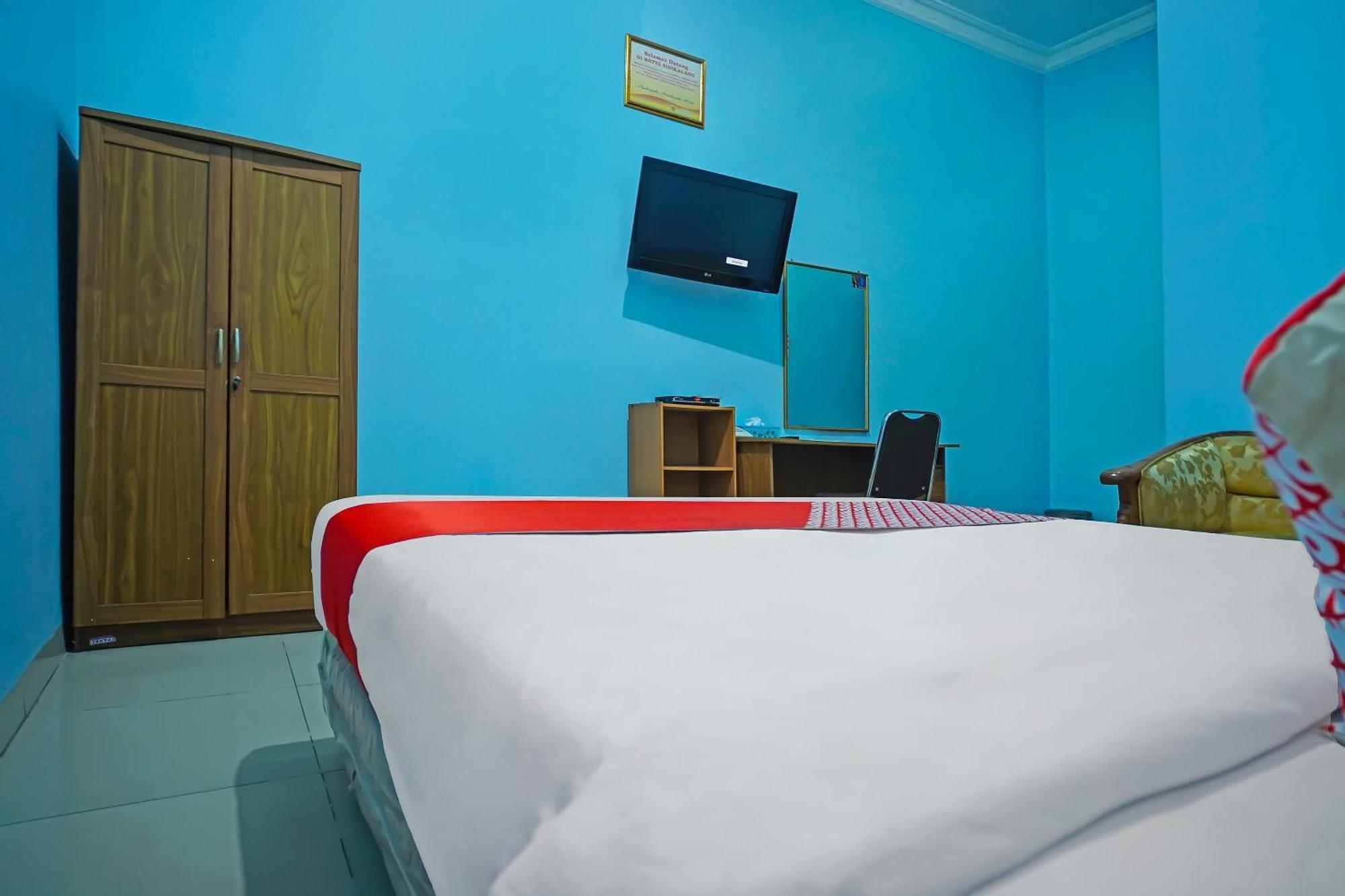 Oyo 92577 Hotel Sidikalang Near Kejaksaan Negeri Dairi Eksteriør billede